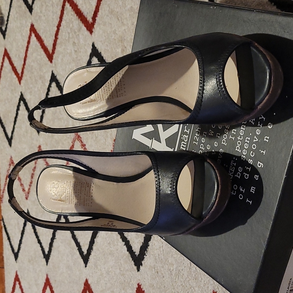 Market Claudia Heels